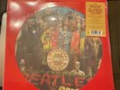 Beatles - Sgt. Pepper's Lonely Hearts Club Band - 12