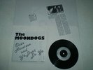 THE MOONDOGS - SHES NINETEEN 7