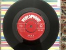 Beatles Love Me Do Original Red Label Uk 45 1962 Parlophone R4949 NM