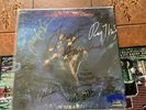 Moody Blues on the threshold of a dream LP signed by5 Of The Band