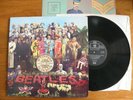 THE BEATLES Sgt PEPPERS LONELY HEARTS CLUB BAND VINYL LP RECORD ALBUM VG+ / VG+