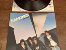 Ramones - Leave Home - Sire Early Press Punk Rock Music VG+ SA-7528 Record LP