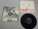 THE BEATLES REVOLVER 1966 CANADA VINYL LP STEREO ST-2576 CAPITOL RAINBOW