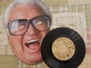 Harry Caray Take Me Out to the Ball Game / Na Na Hey Hey 1978 45 Record + Mask
