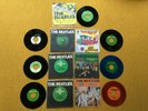 7 x Single '7':  Beatles Besame Mucho I am the Walrus Hey Jude Revolution etc