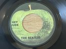 The Beatles Apple 45 record HEY JUDE 1975 ALL RIGHTS label print
