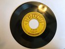 JOHNNY CASH - HEY PORTER / CRY  CRY  CRY  - 45 Rpm Sun 221 Push Marks 1955