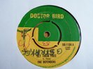 THE DEFENDERS - SET THEM FREE/DON'T BLAME THE CHILDREN - DR BIRD DB-1104 - 1968