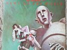 Queen News of the World 1977 Gatefold ALBUM LP Record  EMA 784  Vinyl is in NM