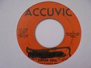 JUNIOR SOUL It's You I Love ACCUVIC Nice  Soulful Reggae 7