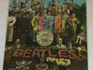 Beatles Sgt Pepper Lonely Hearts Club Band 1st press UK vinyl y/b parlophone VG 