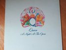 QUEEN A NIGHT AT THE OPERA LP VINYL .