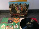 LP THE BEATLES Sgt Pepper's Lonely Hearts Club Band UK 1ST PRESS MONO PMC 7027