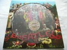 THE BEATLES   SGT. PEPPERS ** 1979 PARLOPHONE LP PICTURE DISC. LAMINATED SLEEVE.