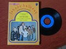 45T JOHNNY HALLYDAY CHANTE POUR LES ENFANTS - NOEL INTERDIT - LIVRE DISQUE 1973