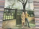 FAIRPORT CONVENTION Unhalfbricking PINK RIM ISLAND RECORDS VINYL LP ILPS 9102