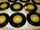 9 45 RPM RECORDS ON SUN BY JOHNNY CASH, JERRY LEE LEWIS, WARREN SMITH, RAY SMITH