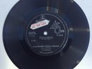 THE BEATLES R5570 STRAWBERRY FIELDS FOREVER / PENNY LANE  SOLID CENTRE F/S