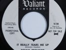 Garage Mod Soul 45 DENNY PROVISOR It Really Tears Me Up VALIANT VG+ promo HEAR