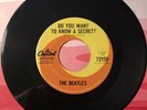 BEATLES 45. Canada Capitol Swirl 72159. DO YOU WANT TO KNOW A SECRET. 1964. EX.