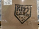 KISS / OFF THE SOUNDBOARD 2001 / LTD ED 3LP BOX SET CLEAR + BONE COLOR VINYL NEW