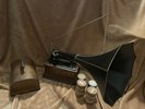 EDISON FIRESIDE PHONOGRAPH MODEL A W ORIGINAL HORN WITH 2 & 4 MINUTE CYLINDERS