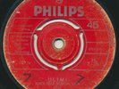 Black Star Musical Club KENYA Coast TAARAB S A L A M U / U L I M I PHILIPS RED