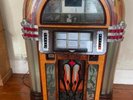 dukebox machine