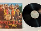 0122 - THE BEATLES SGT PEPPERS LONELY HEARTS CLUB BAND VIN 12” LP P VG+ D VG+ UK