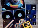 ELO / ELECTRIC LIGHT ORCHESTRA - OUT OF THE BLUE - 2 LP's - US - 1977 - FOC JET