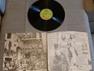 JETHRO TULL-MINSTREL IN THE GALLERY-ORIGINAL UK ISSUE LP ON CHRYSALIS-1975-VGC
