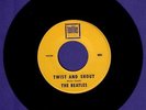 THE BEATLES US 45 Tollie 9001.05A TWIST & SHOUT / THERE'S A PLACE ()