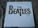 THE BEATLES - THE BEATLES 20 GREATEST HITS - VINYL  LP    NEAR MINT