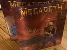 Megadeth ‎– Peace Sells...NEW,SEALED & SIGNED (25th Anniversary Deluxe Edition)