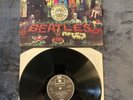 Sgt. Pepper's Lonely Hearts Club Band - By The Beatles  1967 Vinyl