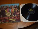 Beatles Sgt Peppers Lonely Hearts Club Band Vinyl Mono1967 Press pmc 7027 insert