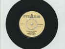 PYRAMID/ WRITING ON THE WALL // A IT MEK - DESMOND DEKKER (68 ROCKSTEADY 7