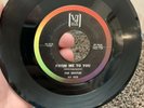 The Beatles VJ 522 Brackets label From Me To You