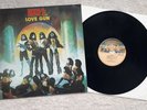 Kiss - Love Gun 12 inch Vinyl Record Excellent Condition