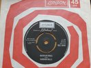 BARBARA MILLS - QUEEN OF FOOLS - UK LONDON HLE 10491 - EXCELLENT CONDITION