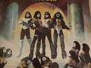 KISS, Love Gun [with paper gun + merchandisde insert] USA 1st pressing LP