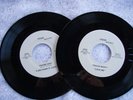 ELVIS PRESLEY 2 PROMO LIVE 45'S VEGAS RECORDS EP RARE NM