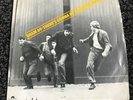 SHAM 69 . THERES GONNA BE A BORSTAL BREAKOUT 7