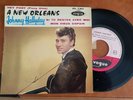EP Johnny Hallyday ‎– A New Orleans AVEC LA LANGUETTE et pochette kraft d origin