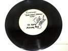 FUZZTONES 80s authentic signed 7