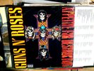 GUNS N' ROSES  