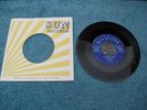 ELVIS PRESLEY   VERY RARE  45    MYSTERY TRAIN /I FORGOT TO REMEMBER TO FORGOT