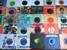 COLLECTION OF 30 x 7