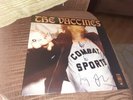 THE VACCINES COMBAT SPORTS LIMITED FULLY SIGNED VINYL LP ALBUM (New/Sealed)