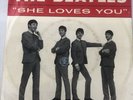 THE BEATLES She Loves You S-4152 45 RPM Vinyl Record & Photo Sleeve Swan Records
